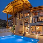 Olympus Luxury Rhodes Villa *
